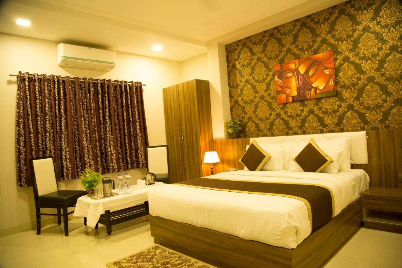 Hotel The Mewar Dabok المظهر الخارجي الصورة