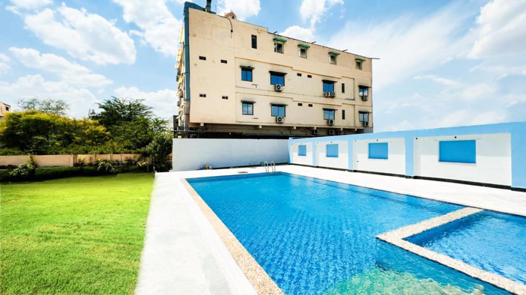 Hotel The Mewar Dabok المظهر الخارجي الصورة
