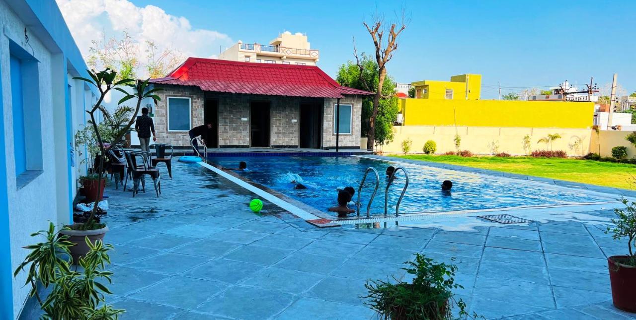 Hotel The Mewar Dabok المظهر الخارجي الصورة